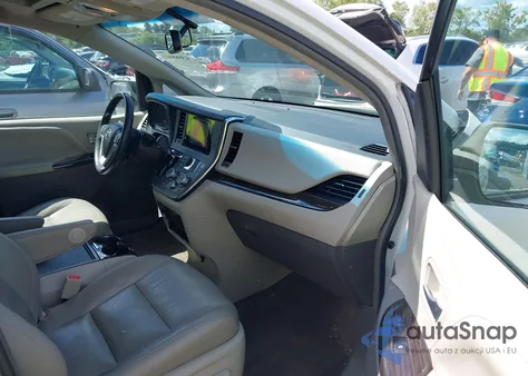 2017 Toyota Sienna Xle 8 Passenger from USA, damaged, VIN 5TDYZ3DC6HS824804